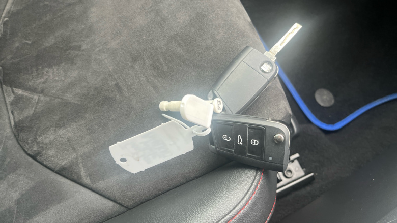 SEAT Leon 1.5 TSI EVO 150 FR Black Edition [EZ] 5dr Petrol Hatchback